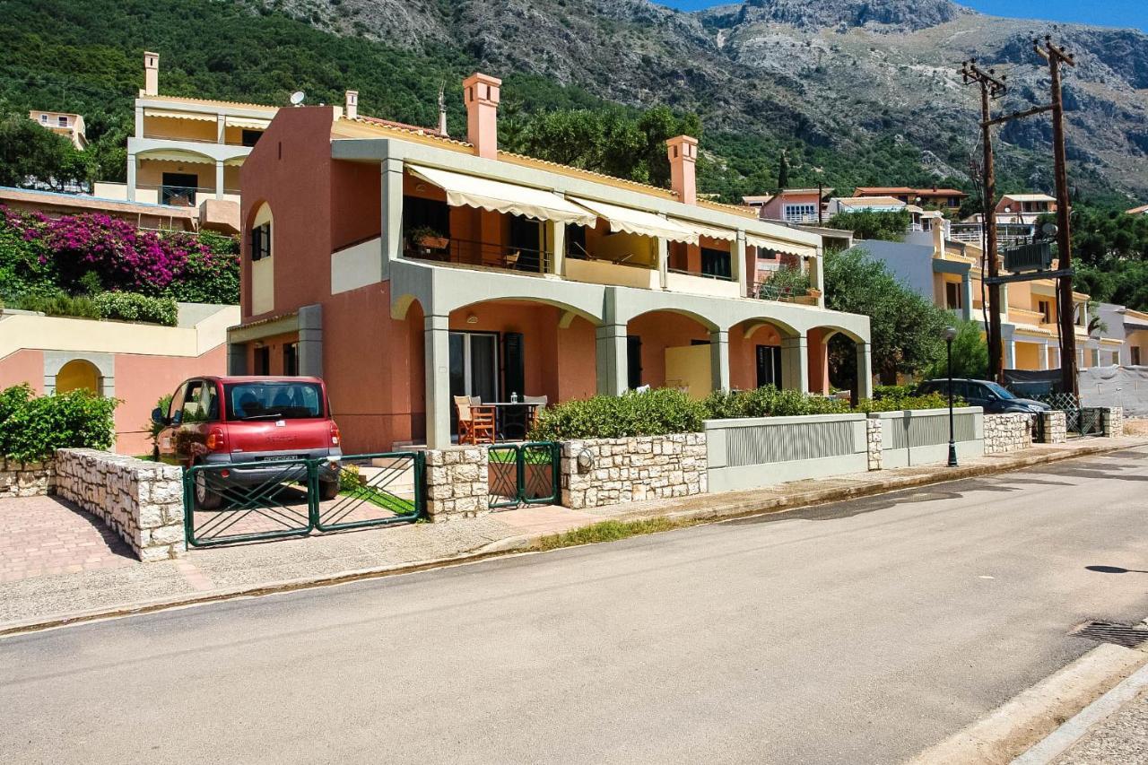 Barbati Bay Elegant Beach Apartments By Hotelius Exterior foto